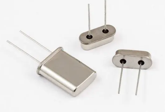 IDT 推出全球首款USB 3.0控制器用振荡器